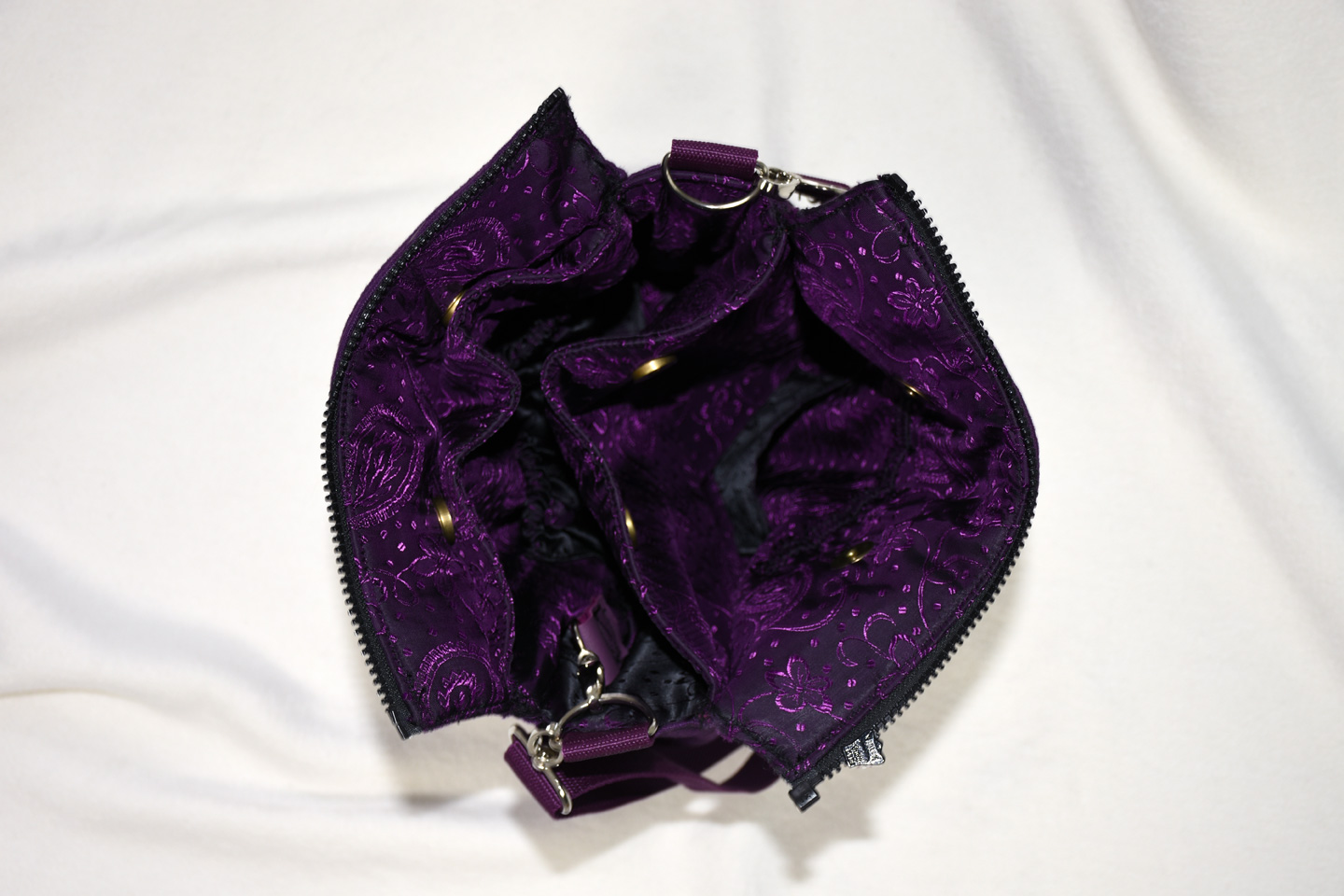 Artikel: Loreley JT1102 / Motiv: Rose, Tropfen-Mandala innen / Farbe: Aubergine / ohne Wendefunktion